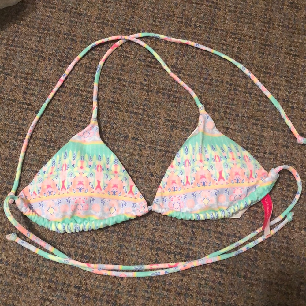 Victoria’s Secret Bathing Suit Top